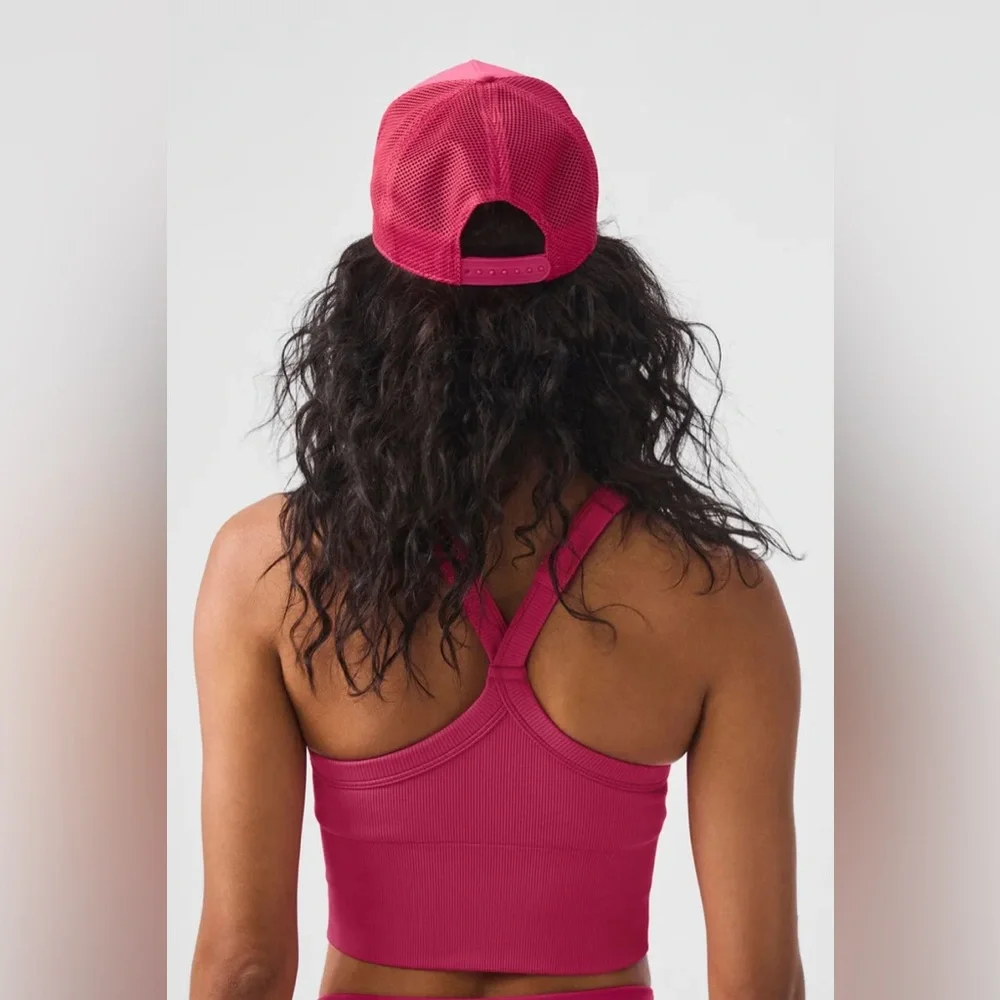 NWT Alo Yoga | District Trucker Hat‎ in Pink Summer Crush